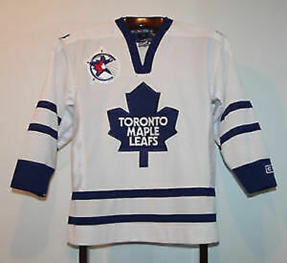 kids maple leafs jersey