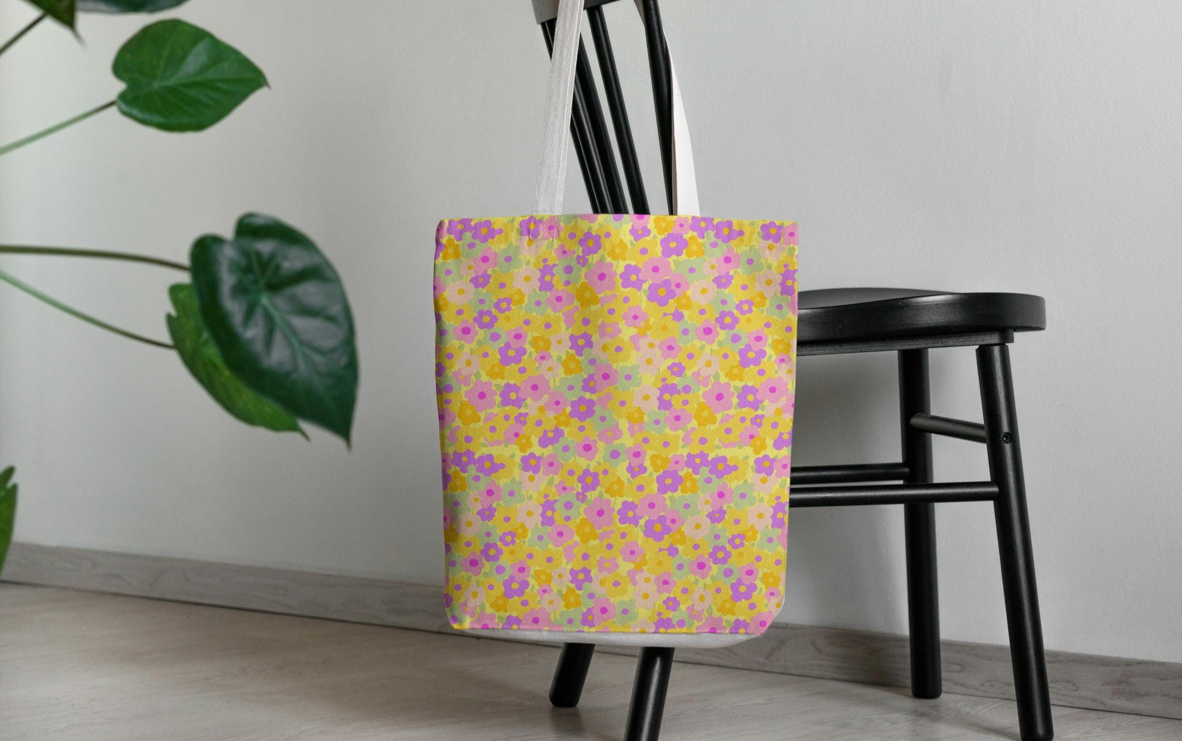 Spring Ditsy Floral Seamless Pattern, Retro Flower Digital Paper ...