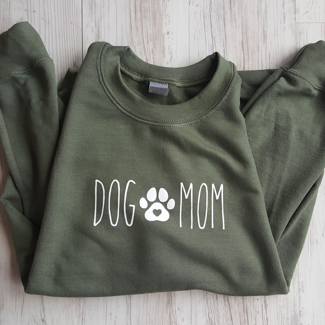 Dog Mom Sweatshirt Dog Mom Crewneck Dog Mom Gift Dog Lover Etsy UK