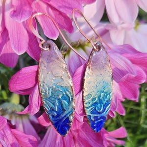 Pendientes de cobre esmaltado en relieve