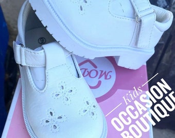 Maniri Zvanicnici Kurs Zapatitos De Bebe Para Bautismo Treasurecoasthorse Com Maniri Zvanicnici Kurs Zapatitos De Bebe Para Bautismo Treasurecoasthorse Com