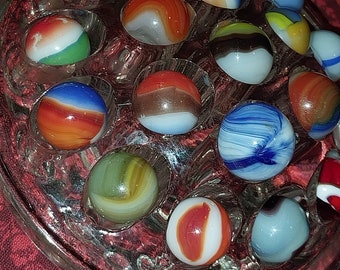Twenty vintage marbles all types over thirty years old You get a free gift with this order