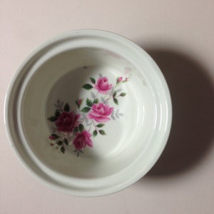 A Vintage Enoch Wedgwood (Tunstall) Ltd. Ramekin;Tunstall;Enoch+Wedgewood;Enoch Wedgewood;Vintage ramekin;rose ramekin;earthenware;1980s
