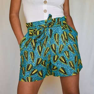 Ginny wax shorts / summer shorts, women&#39;s clothing shorts, colorful shorts, wax shorts, green shorts, shorts with pockets, wax shorts, shorts