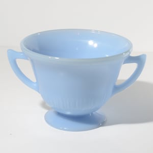 PYREX Delphite Blue Sugar bowl MINT vintage 1930s Rare Odds and Ends Collectible Canadian Blue Delphite