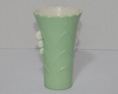 FIRE KING, Table Vase, Deco vase, 5 1 4 quot , Vintage,Anchor Hocking, Vitrock milk glass, Green and white, art deco, mint green