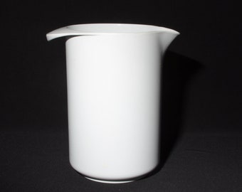 MACHI Melamine Pitcher White MC-851 Taiwan 1 liter Modern pitcher  Vintage chip