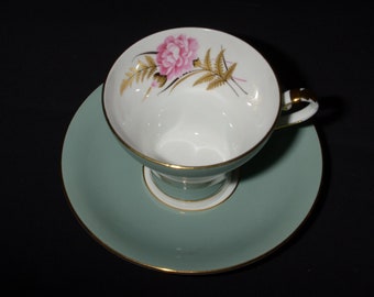 AYNSLEY Jade Green turquoise Teacup and Saucer set Corset shape 31 pink carnation gold Bone China Gold Rim England floral 2781