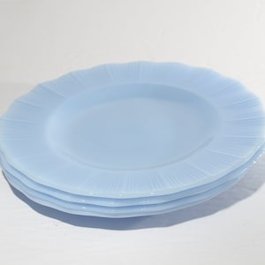 Set of 4 PYREX Delphite Blue plate 6 3/4&quot; dessert plate side plate vintage 1930s Rare Collectible  Canadian Blue Delphite pie crust