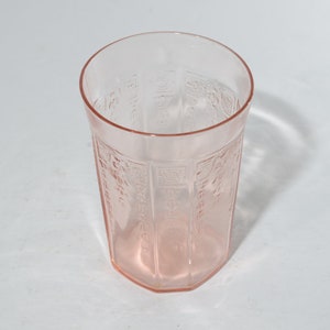 Vaso de agua Hocking PRINCESS de 4 pulgadas de alto con diseño de depresión rosa, color rosa vintage, 9 oz