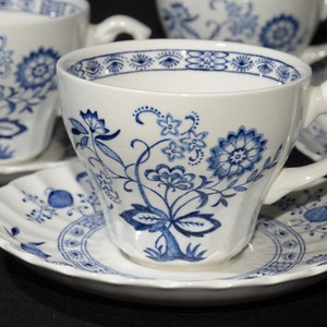 J & G Meakin Classic White Blue Nordic set of 4 Teacup and Saucer set Ornate Blue Flowers England vintage floral ironstone tea cup