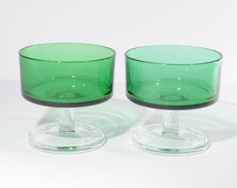 Set di 2 tazze da dessert Luminarc francesi verdi alte 4 1/2", piatto da sorbetto e champagne, coppa Francia Cavalier Arcoroc vintage