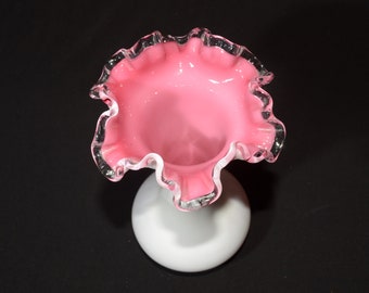 ヴィンテージのフェントンホブネイル花瓶（フリルエッジ、ブルー