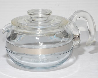 PYREX Flameware 6 cup Glass Tea Pot Teapot 8446B Vintage Carafe Retro Corning Stove top 8446 ap