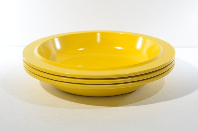 Vintage Melmac MEPAL melamin gul orange Set med 3 djupa tallrikar skålar Mid century Hard Plaste Melamin Holland Koen de Winter D195 Excellent bild 1