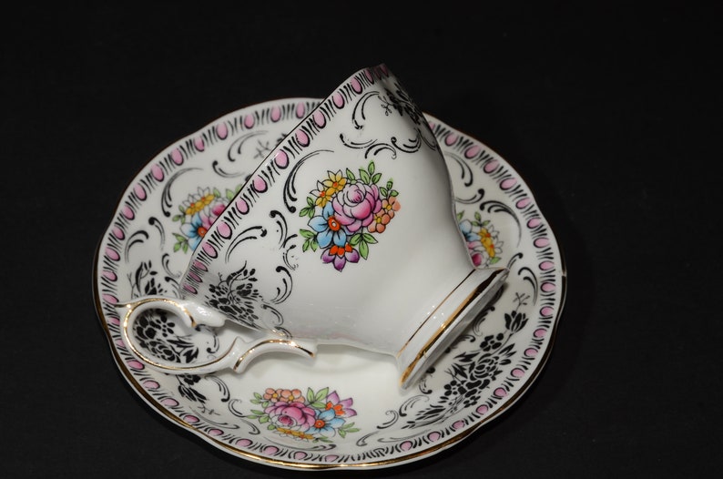 ROYAL ALBERT Damask Footed Teacup and saucer pink floral 2694 flower Gold Rimmed England Vintage Bone China Malvern Shape image 7