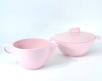 Vintage MELMAC roze creamer en suikerpotdeksel GPL 314 en 315 serviesgoed hard plastic Canadese melamine halverwege de eeuw gemaakt in Canada