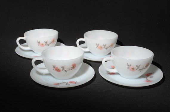 FIRE King Set of 4 Fleurette Coffee cup Tea cup and saucer set Vintage Milk glass Set teacup Dainty Pink flower USA