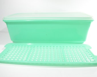 Vintage TUPPERWARE green Celery Keeper crisper grate and lid 784 783 782 Tupper Seal 1970s classic container