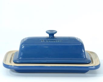 Le Creuset Signature Enamel Stoneware Ceramic butter dish Blue 17-25 Beige knob