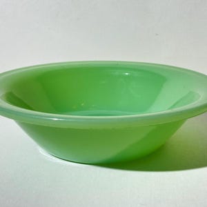Fire King Jadeite Restaurant Ware cereal bowl 6 1/4 inches Flanged rim Jadite Collectible Anchor Hocking milk glass CHIP