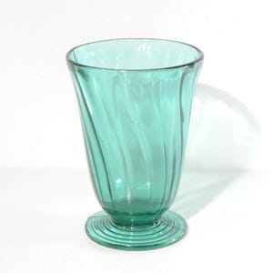 Depression Glass PETAL SWIRL tumbler 4 5/8&quot; tall by Jeannette Glass ultramarine Depression Era mint condition 1930s