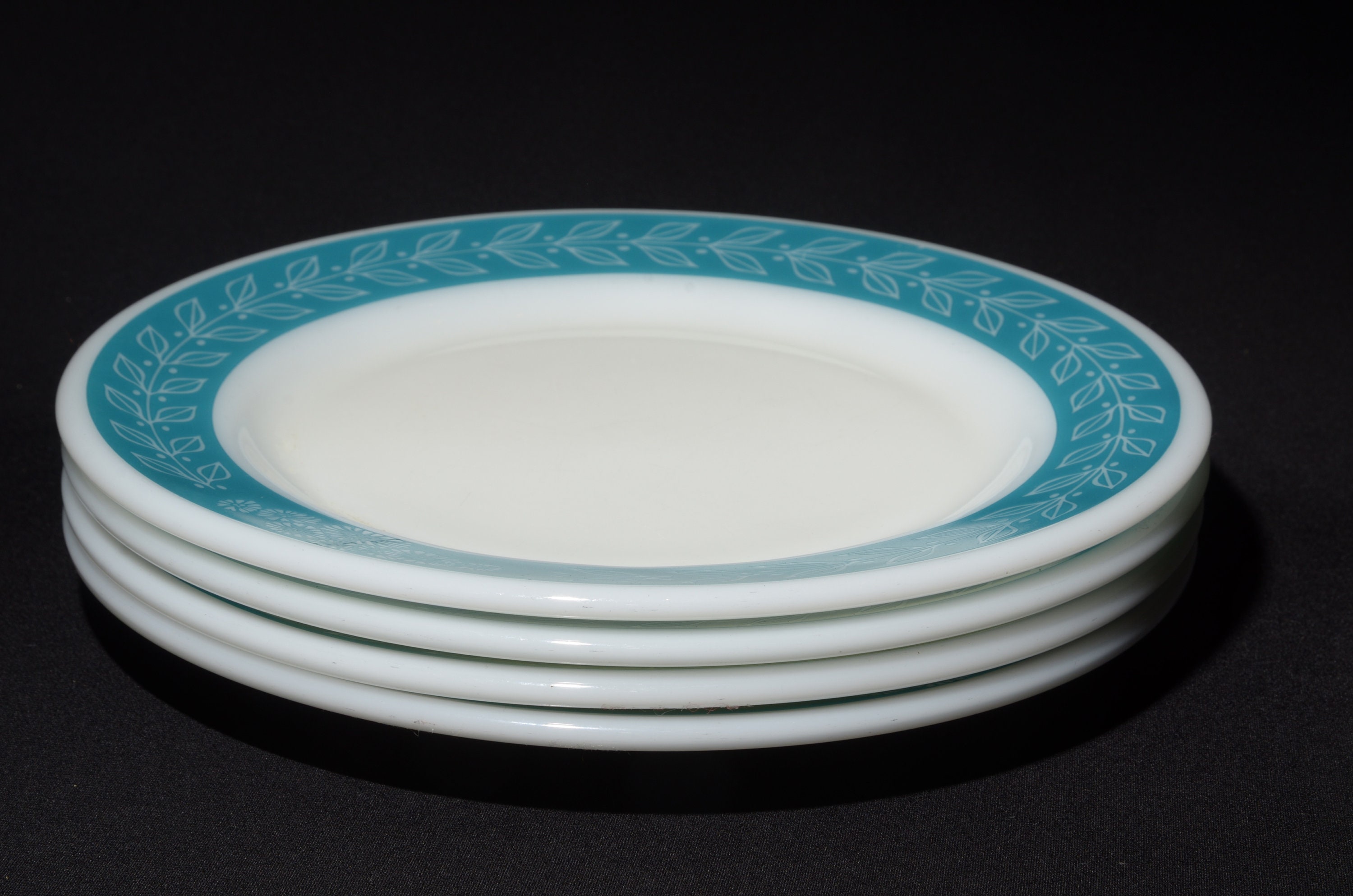 PYREX ターコイズローレルリーフディナープレート 4枚セット