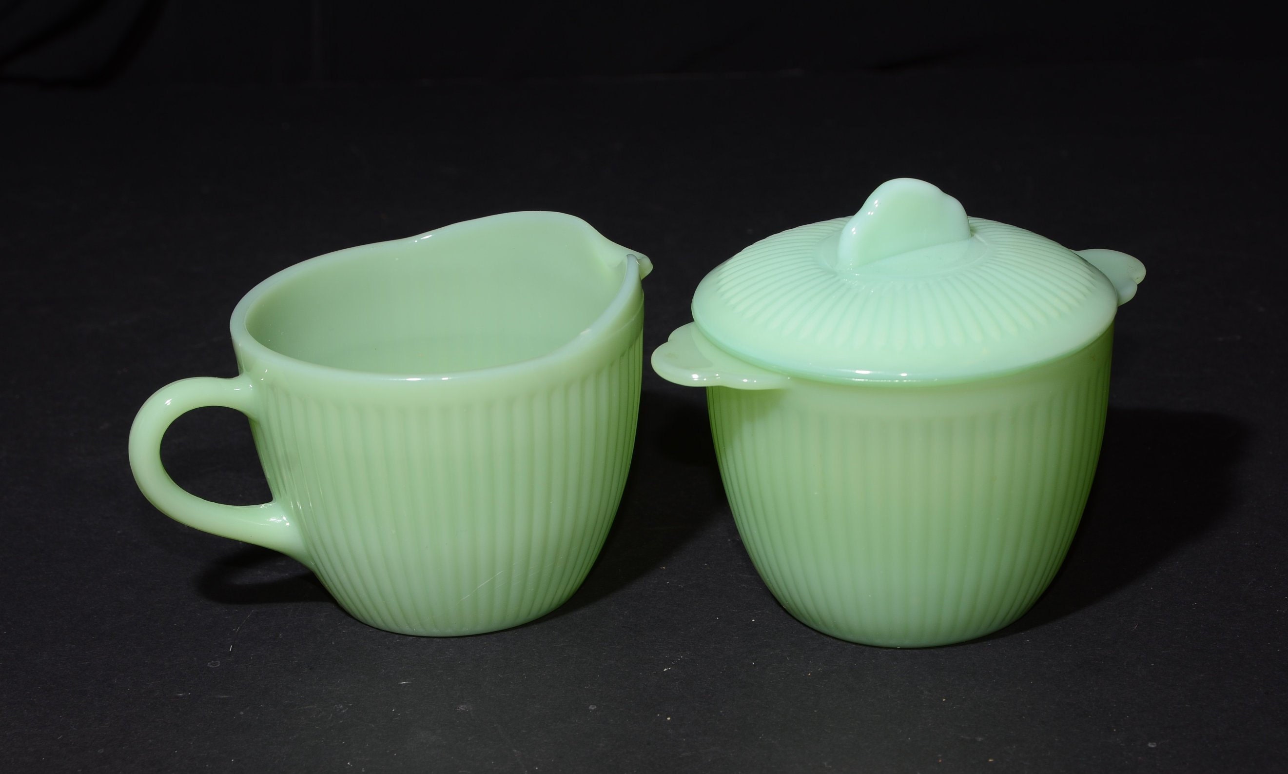 FIRE KING Jadeite Jane Ray Creamer and Sugar Bowl With Lid