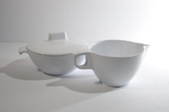 Vintage MELMAC white Creamer Sugar Bowl Lid GPL Dinnerware Hard Plastic Canadian Melamine Mid-century Made in Canada