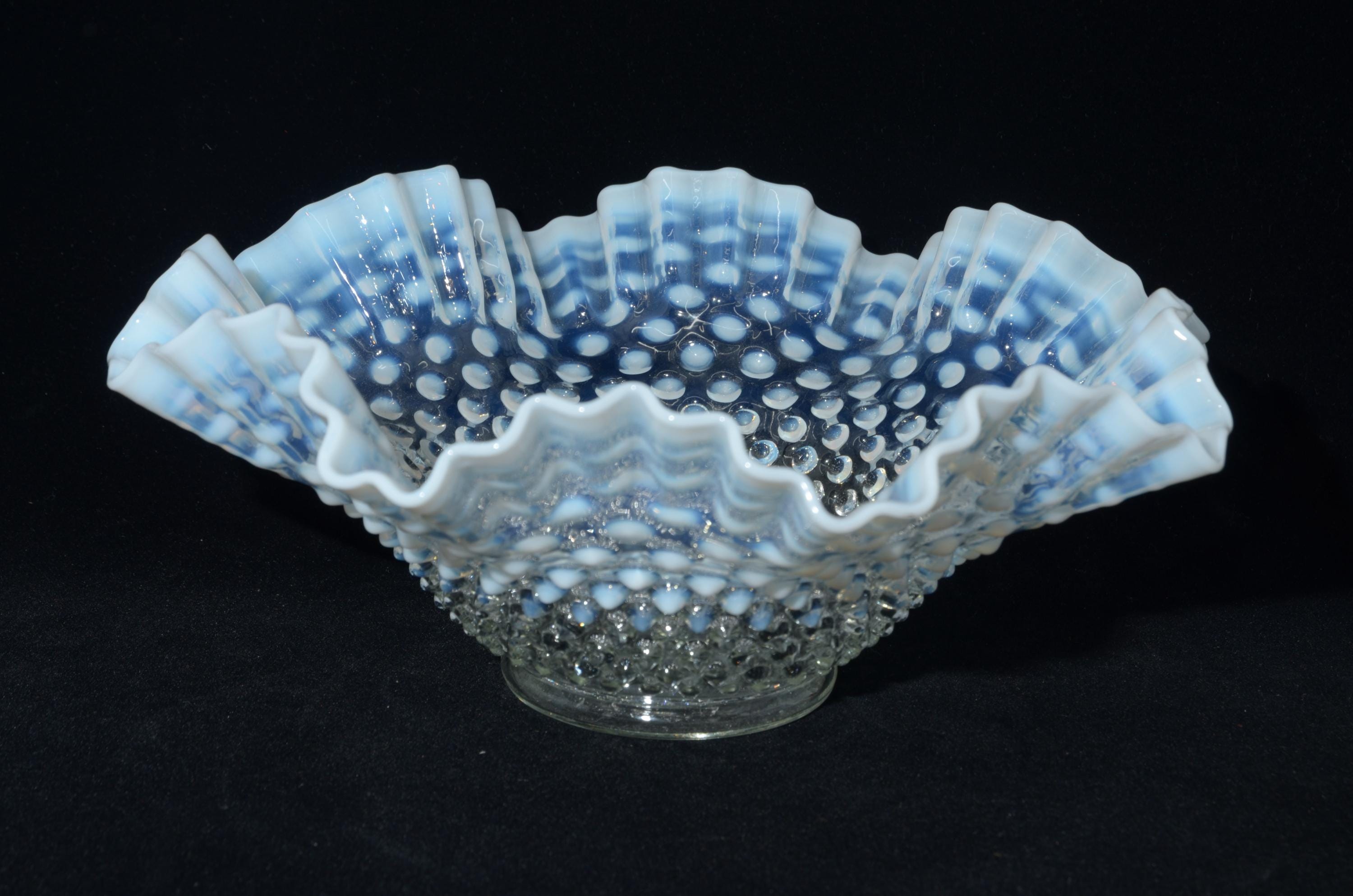 フェントン オパールセント フリル ガラス ボウル キャンディ