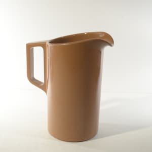 Vintage MAPLEX MELMAC Milk chocolate brown small Pitcher jug Canadian melamine 6 inches tall Modern pitcher milk jar Canada 1960s ot