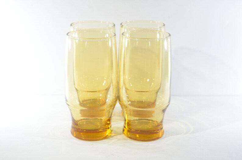 Set of 4 Vintage amber highball glass Drinking glasses set 5 1/2 tall Heavy bottom Tumbler Barware MCM cocktail glasses yellow amber image 4