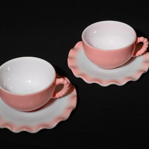 Set of 2 HAZEL ATLAS Crinoline Pink Teacup and saucer set milk glass ripple Vintage ruffled edge ruffle 4 pc