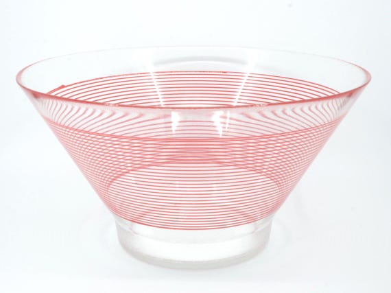 Vintage französische Veropa-Glas-Salatschüssel (14 Zoll Durchmesser) mit roten Streifen, in exzellentem Zustand, 12,5 Zoll Durchmesser, Mid-Century Modern, Bauhaus-Stil