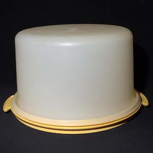 Vintage TUPPERWARE Cake round cake carrier made in Canada 683 684 server mustard yellow gold base sheer dome  12 inches