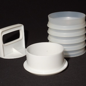 Tupperware vintage 884 Hamburger Press Makers Mold 5 Keepers Stacker 882 Set 7 piezas plástico EE. UU. blanco