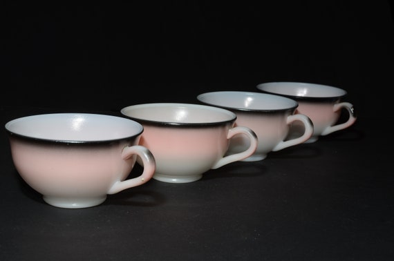 ヘーゼルアトラス モダントーン スープカップ 4個セット ピンク