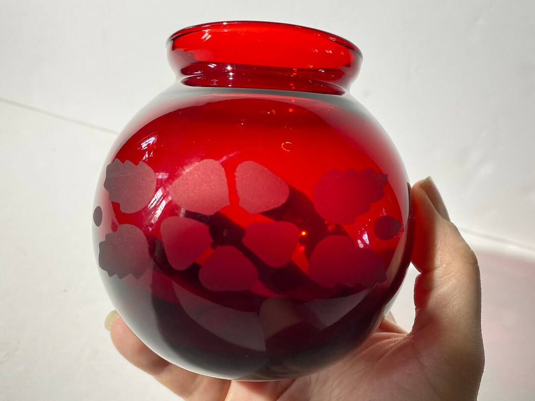 Anchor Hocking Ruby Red Glass Round Vase Vintage Pressed Glass Etsy