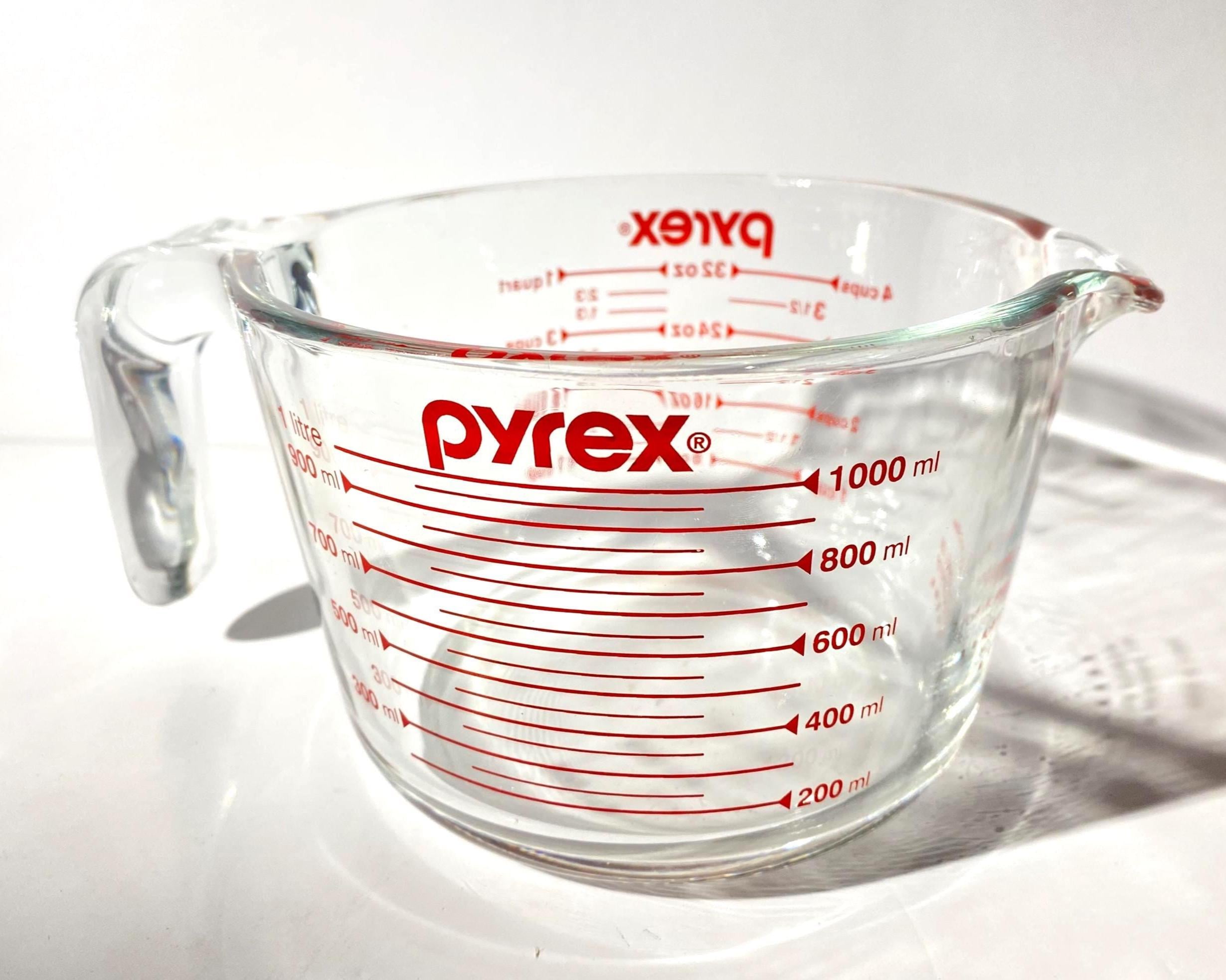 Vintage pyrex measuring cup - Etsy 日本