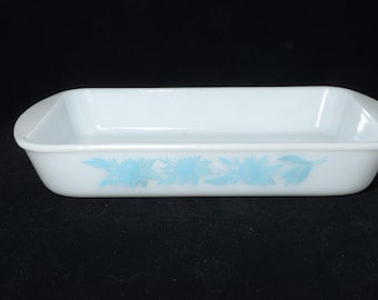 GLASBAKE Lasagna Pan Blue Thistle J263 casserole Dish 2.5 Qt Mid Century Handles Ovenware Bakeware vintage white USA CHIPPED Fading
