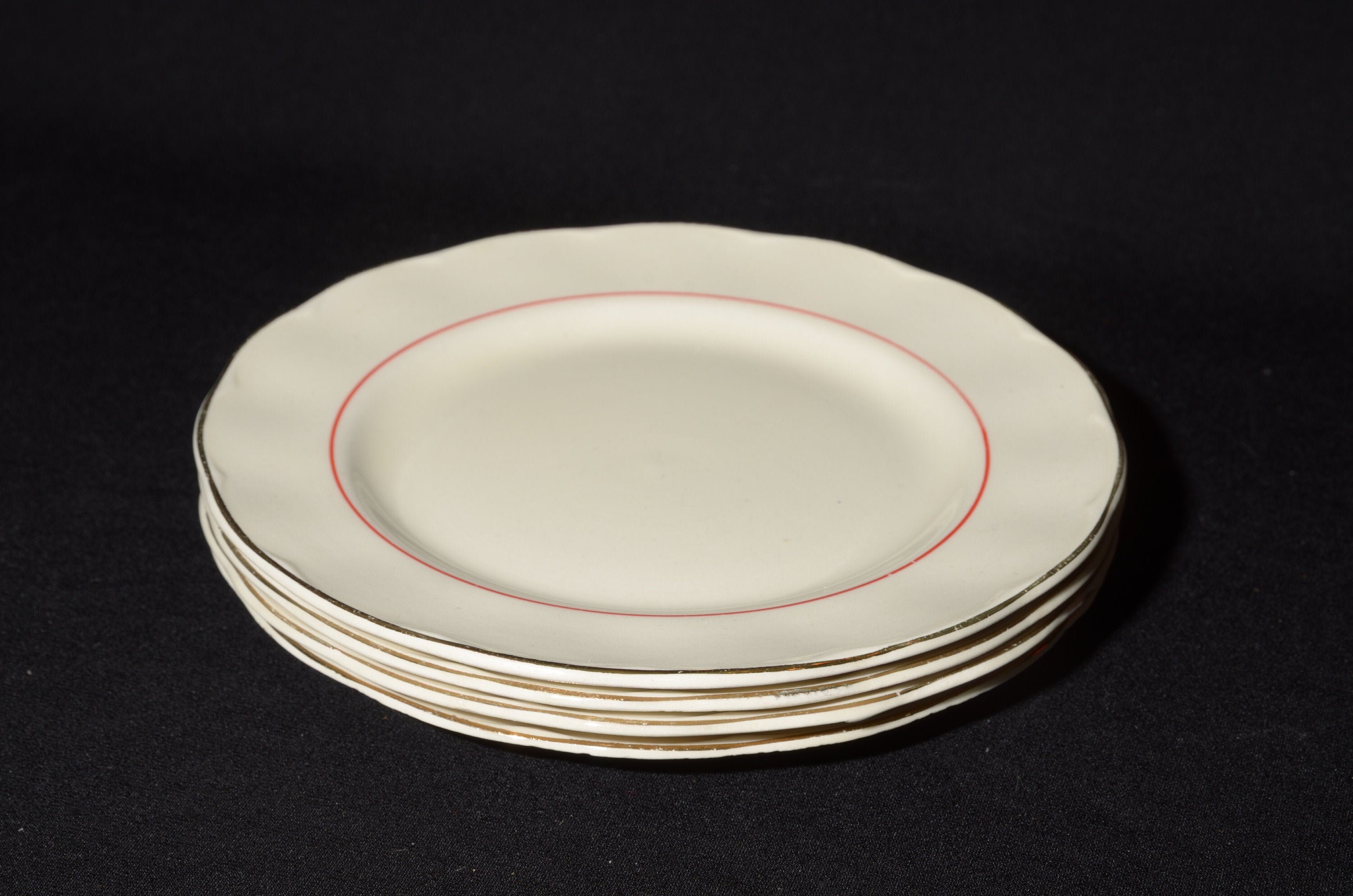 Grindley Cream Petal Set of 4 Dessert Plate 6-1/8