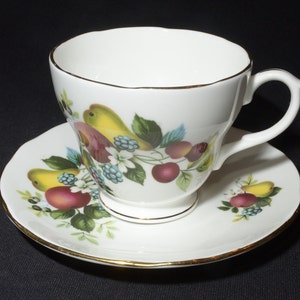 Vintage DUCHESS Bone China Teacup and Saucer set Gold Rimmed England fruit pear blackberry cherry apple 384