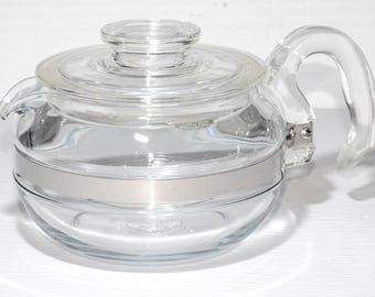 PYREX Flameware 6 cup Glass Tea Pot Teapot 8446B Vintage Carafe Retro Corning Stove top 8446 USA ap made in USA