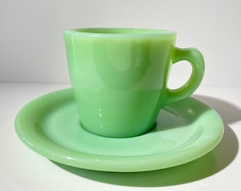 FIRE KING jadéite G215 tasse et soucoupe café tasse thé tasse vintage Anchor Hocking vert feu roi tasse tasse rare petit déjeuner