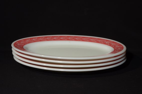 PYREX Set of 4 Red Laurel Leaf Oval Plate Platter 11.5