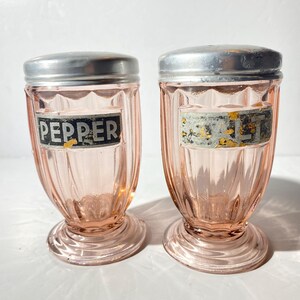 Vintage Set of 2 Jenny Ware Shaker Pink Depression Glass Glassware