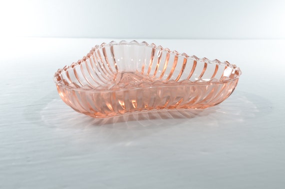 Vintage pink glass 2 handle dish cup Trinket Jewelry bowl container 6