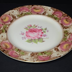 WILKINSON Miniver rose Dinner plate Plate  Royal semi porcelain England rose Dinnerware England Pink  cabbage rose 1930s