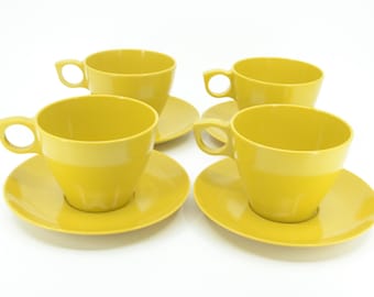 Vintage Set 4 Teetassen gelb Teetasse mit Untertasse mappe mit Untertasse von Maplex Melmac 8-tlg
