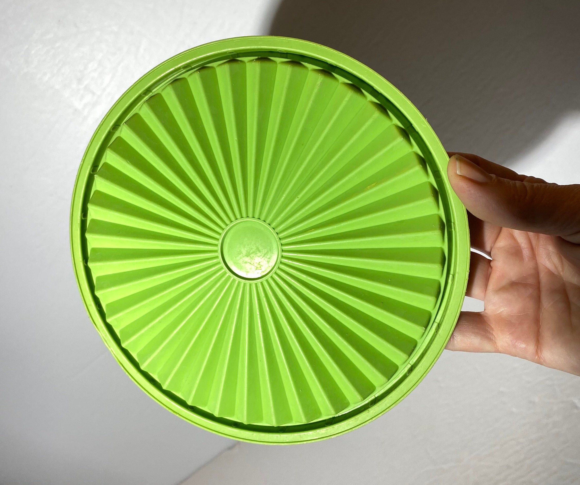 Vintage TUPPERWARE Green Tall Canister 1222 Servalier Snap on Lid